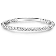 Schmaler Ring gedreht