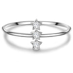 Ring mit Sternen