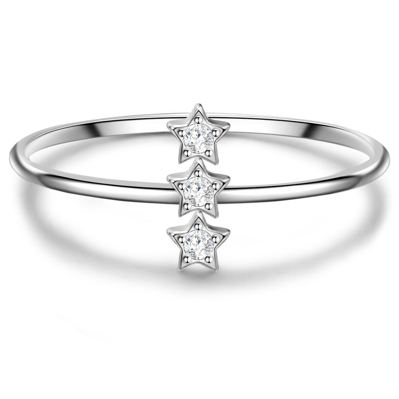 Ring mit Sternen