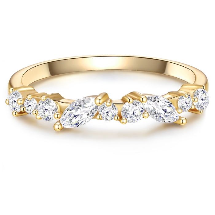 Goldener Damenring mit Zirkonia