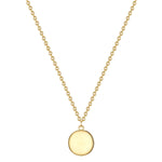 Kette mit rundem Anhänger in gold