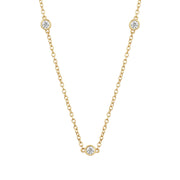 Goldfarbene Kette mit Topas-Anhänger